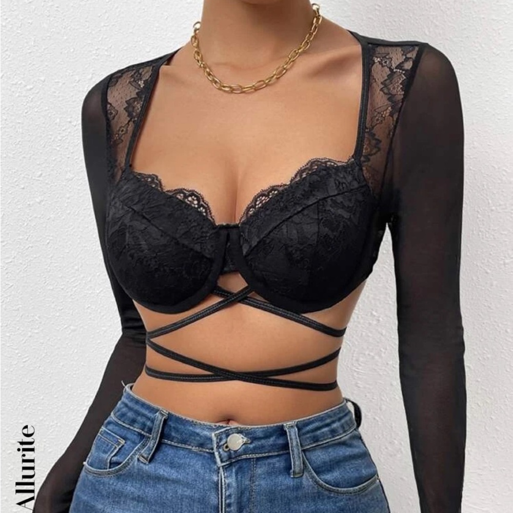 Black Mesh/Lace Longsleeve Crop Top